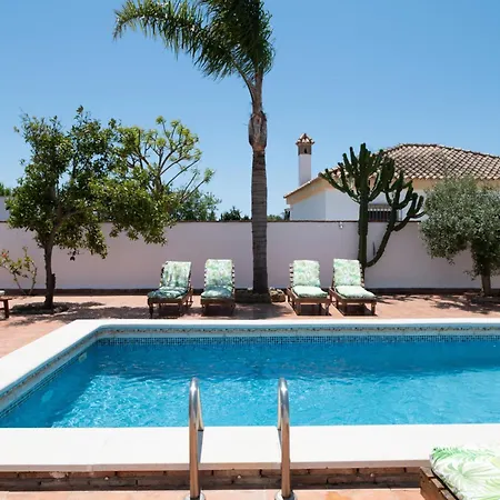 Mayo Con Piscina Privada Ferienhaus